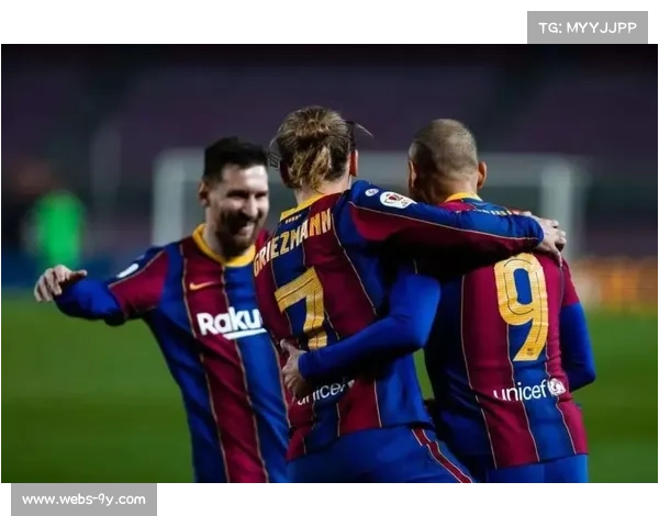 “梅斯塔利亚球场灯光点亮，国王杯夜战氛围考验客队”